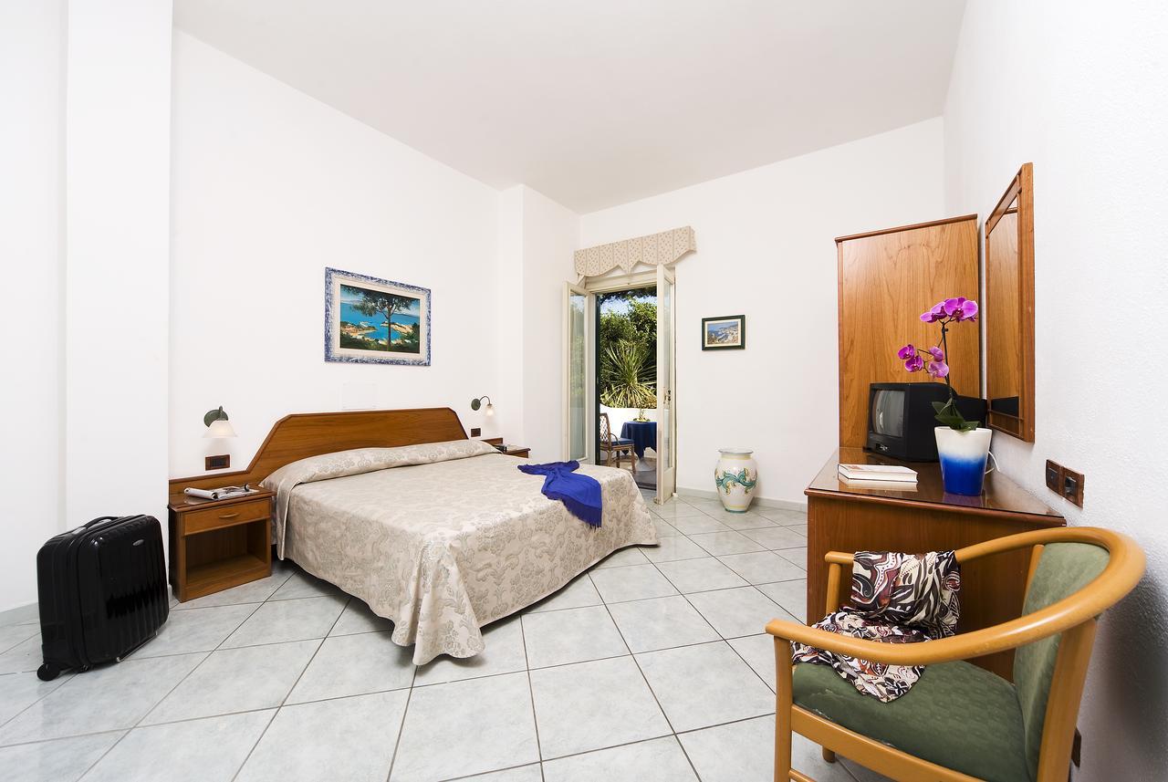 Park Hotel Terme Mediterraneo Forio  Phòng bức ảnh
